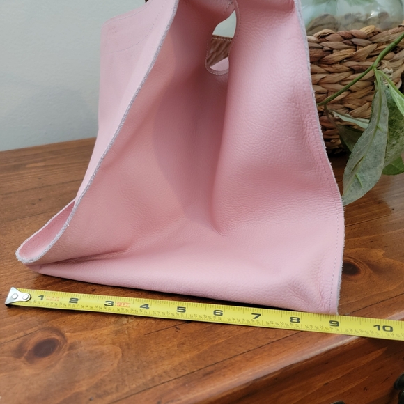 Joji & Co. Santa Cruz Pink & Brown Leather Tote Bag Purse - Picture 9 of 16